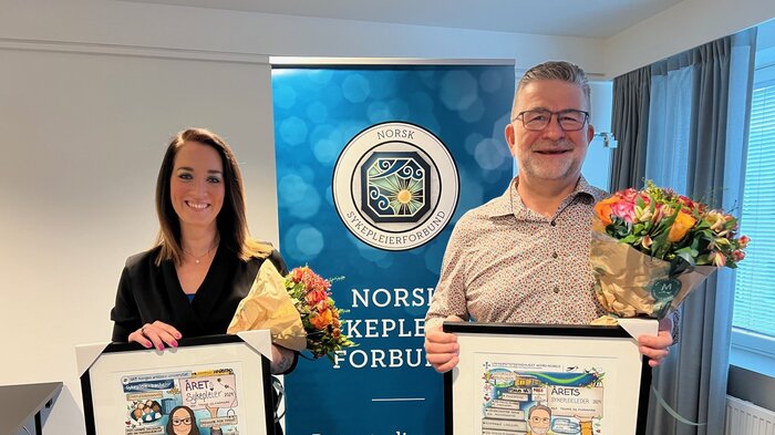 Bildet viser Therese Daleng Bjørnnes og Pål Schreiner Mathiesen Bildet viser Therese Daleng Bjørnnes og Pål Schreiner Mathiesen under prisutdeling