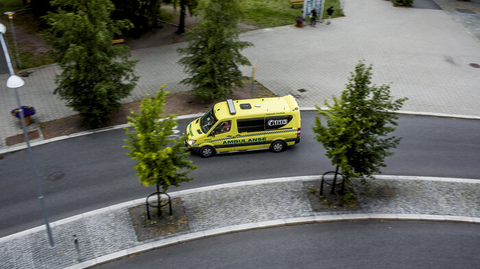 bilde av ambulanse på ullevål sykehus
