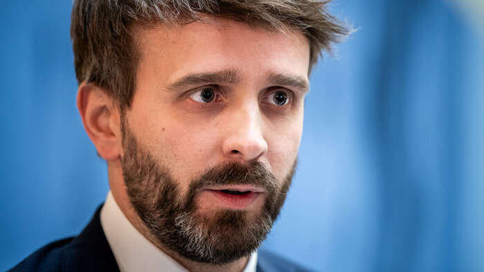 Bildet viser helse- og omsorgsminister Jan Christian Vestre (Ap) 