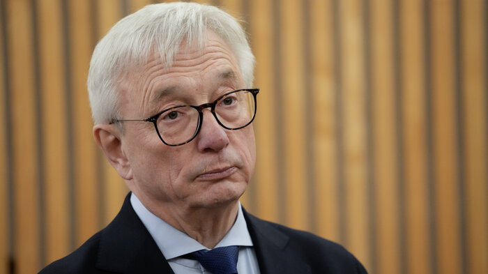 bilde av Riksrevisor Karl Eirik Schjøtt-Pedersen