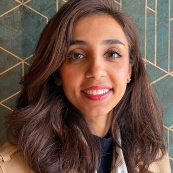 Armina Amookhteh