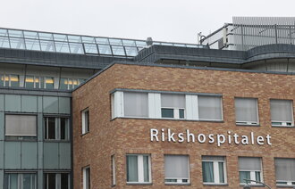 Bildet viser Rikshospitalet utenfra.
