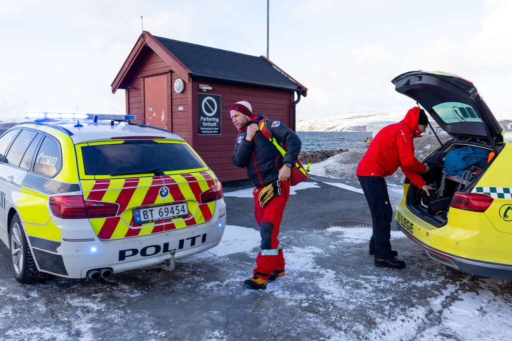 Politi og helse. Plivo-øvelse i Sør-Varanger.