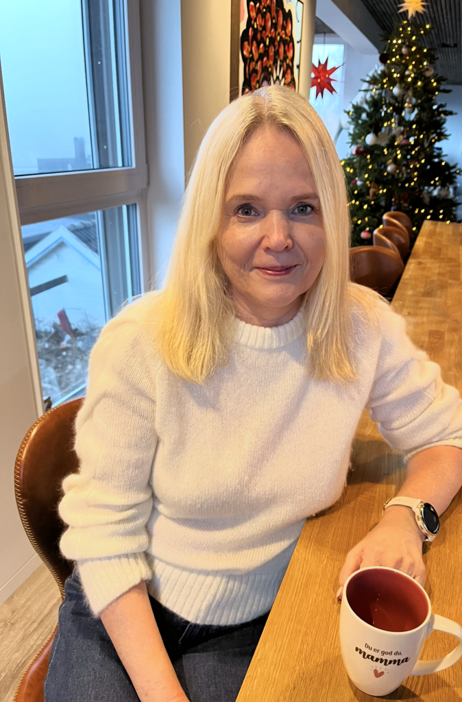 Bildet viser Bente Holvik