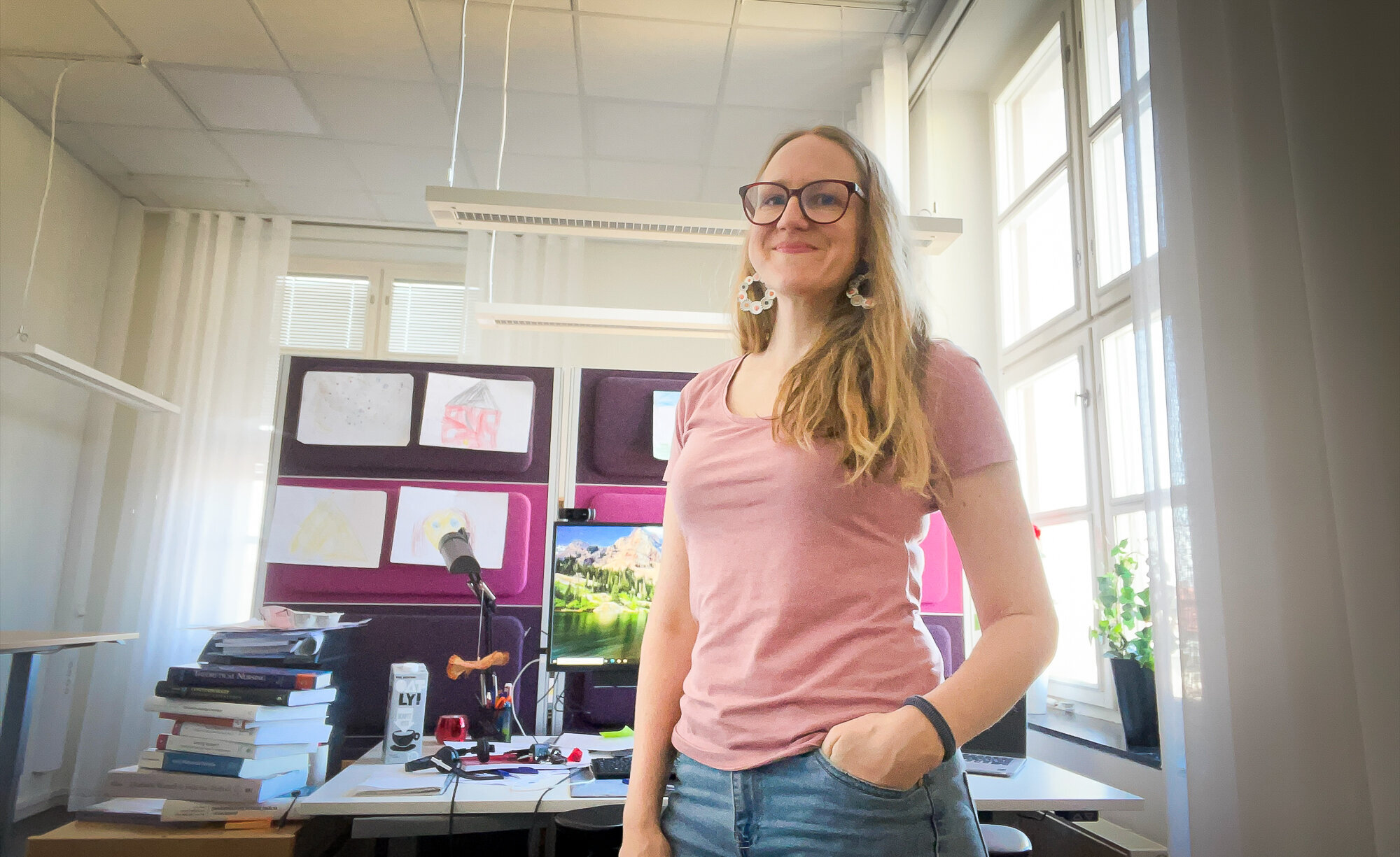 Bildet viser Åsa Hedlund på jobben