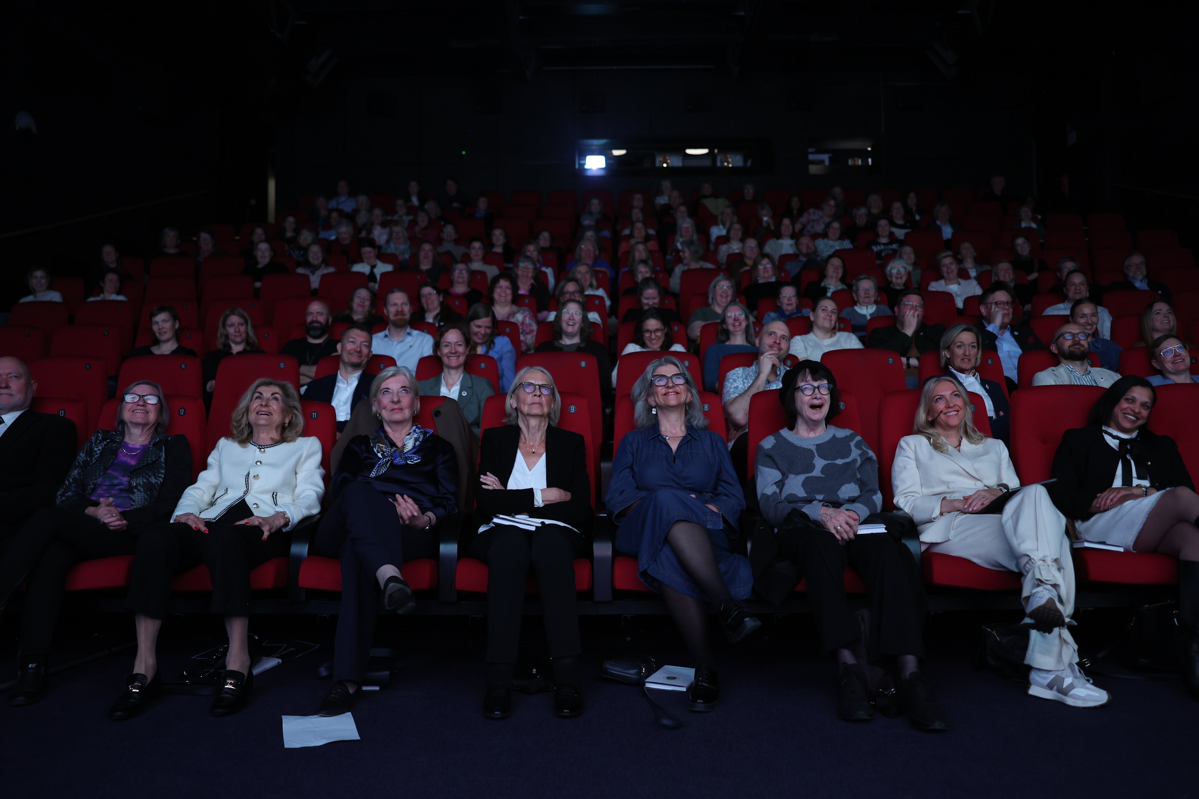 bilde av forbundsledere i NSF under filmvisningen