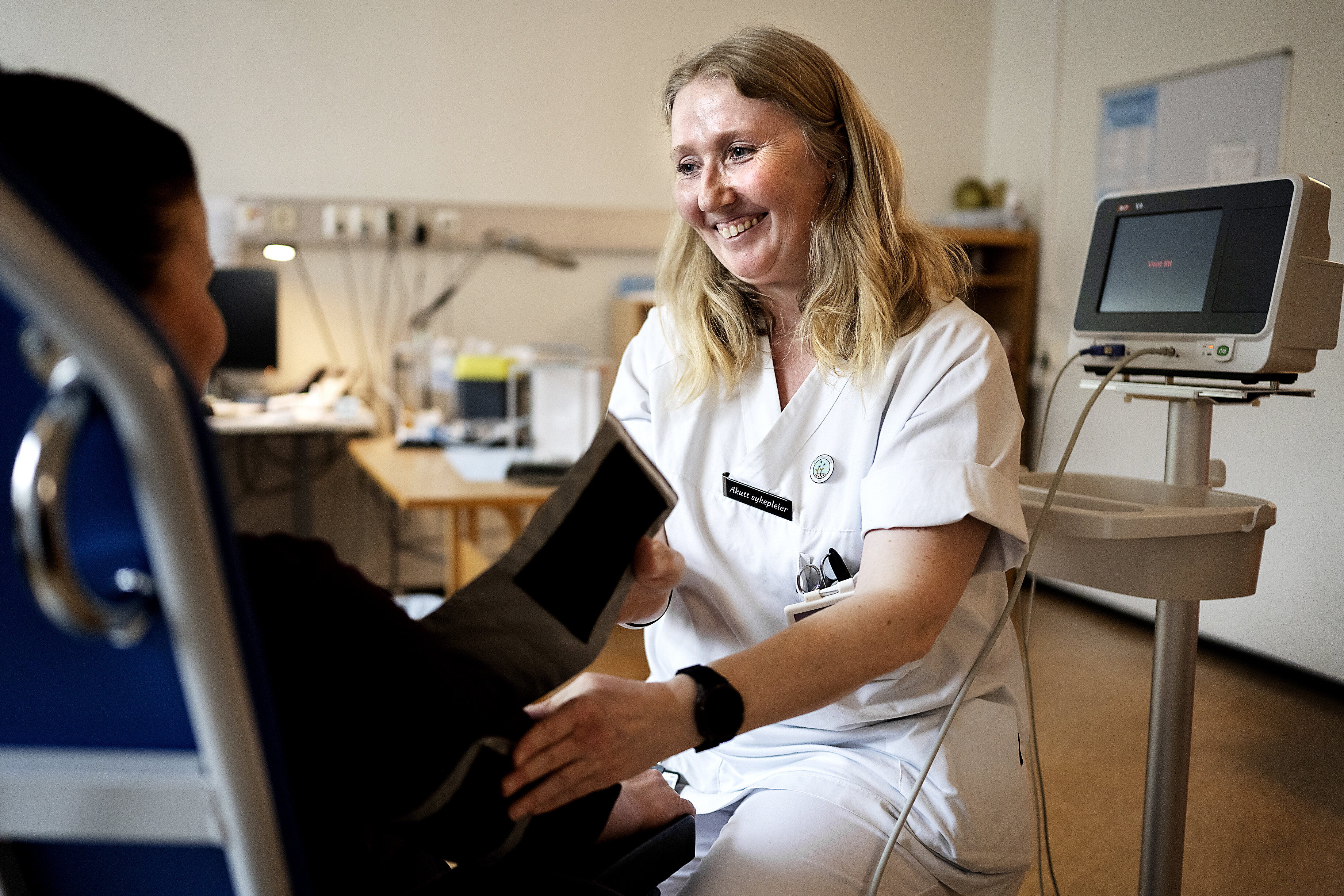 Bildet viser Ann Kristine Hammerstad i jobb.