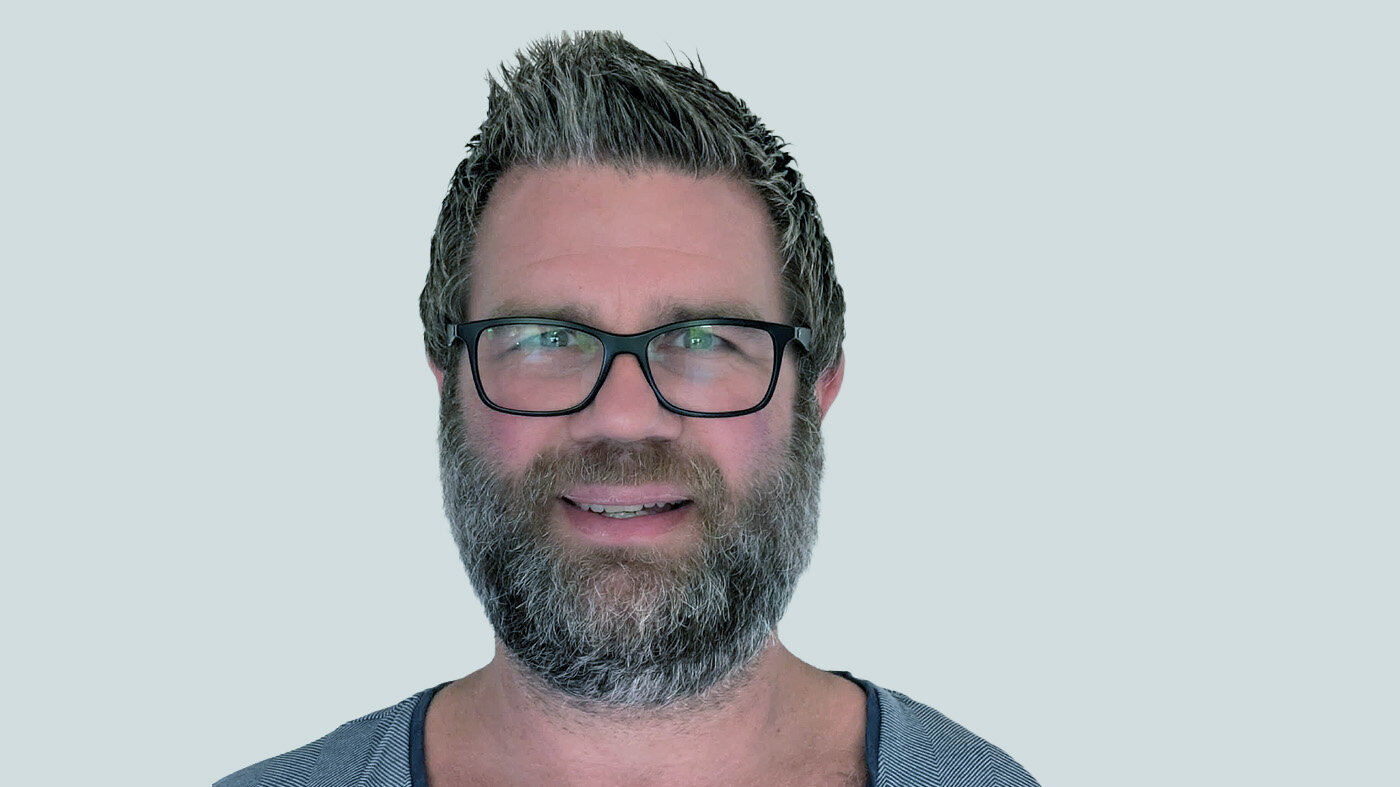 Bildet viser et portrett av Øyvind Tveite