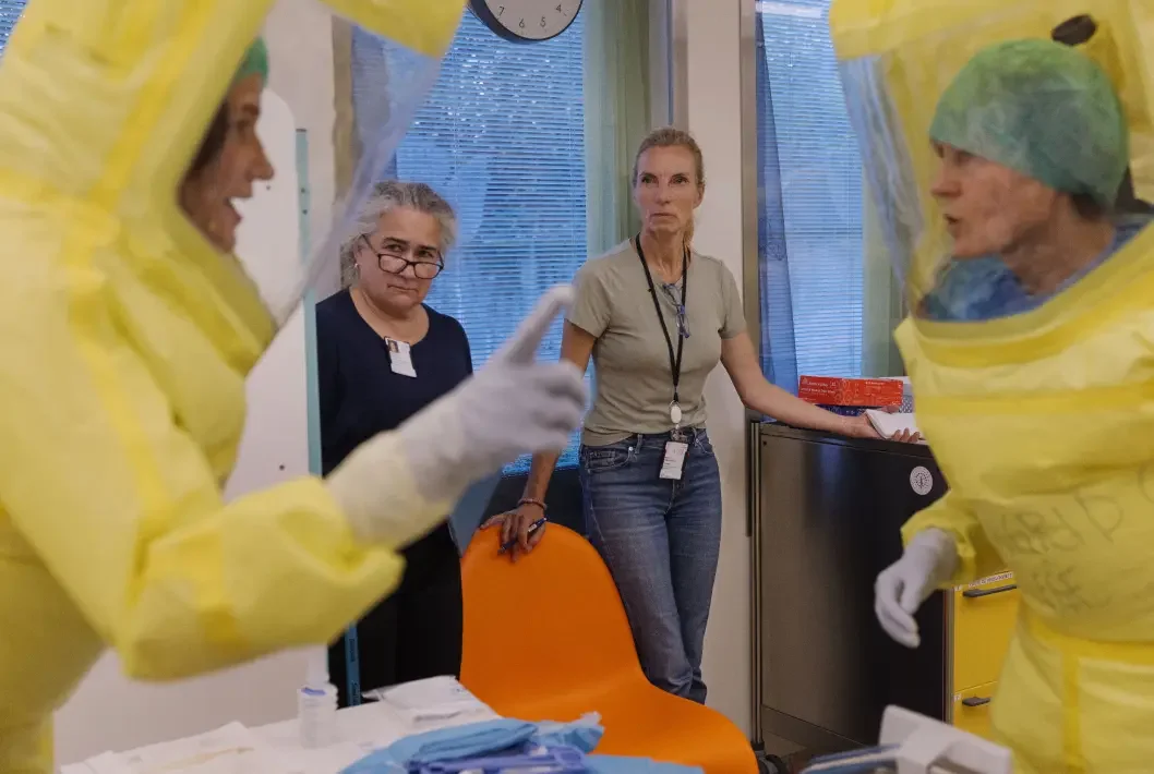 Bildet viser Christine Lorentzen-Styr og Kristine Mørch-Winther.