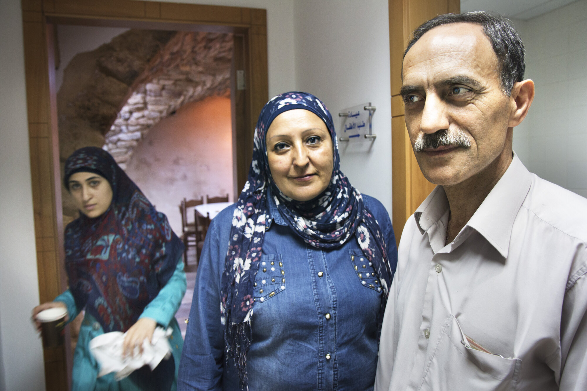 Hjelpere på medisinsk klinikk i Saida, Libanon Hjelpere på medisinsk klinikk i Saida, Libanon