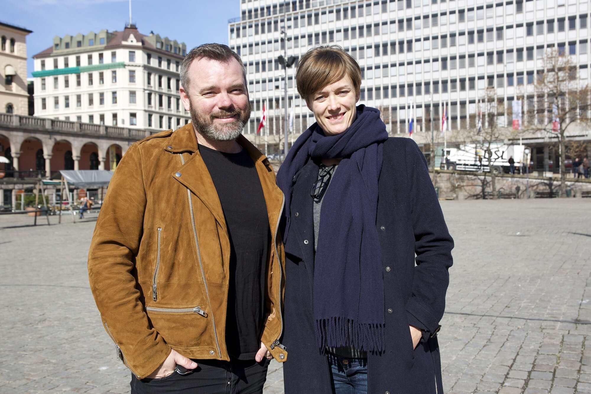 Forfatterne Bård Nylund (36) og Anette Trettebergstuen (35). Forfatterne Bård Nylund (36) og Anette Trettebergstuen (35).