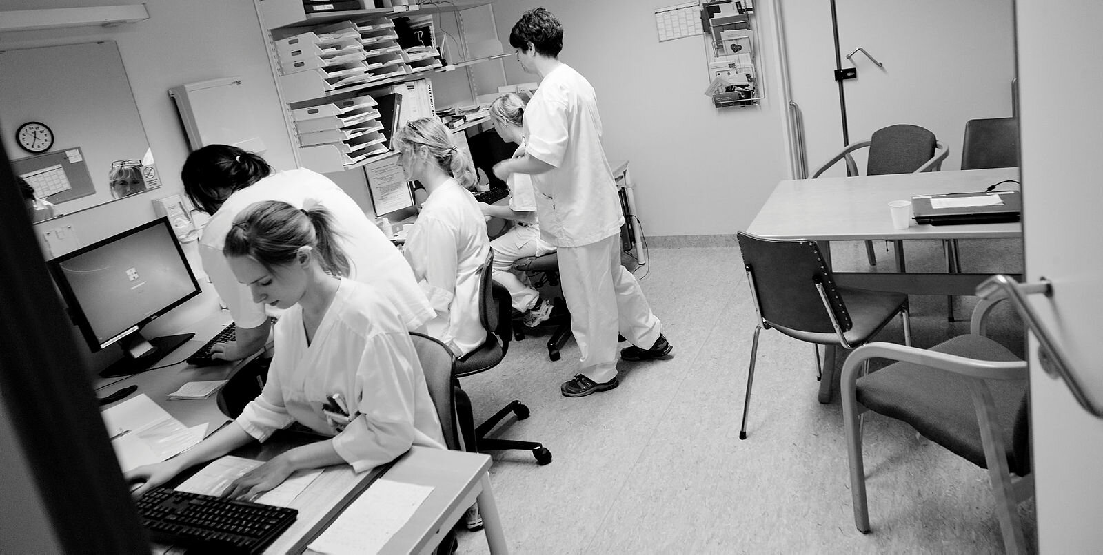 Sykepleiere på vaktrommet Sykepleiere på vaktrommet