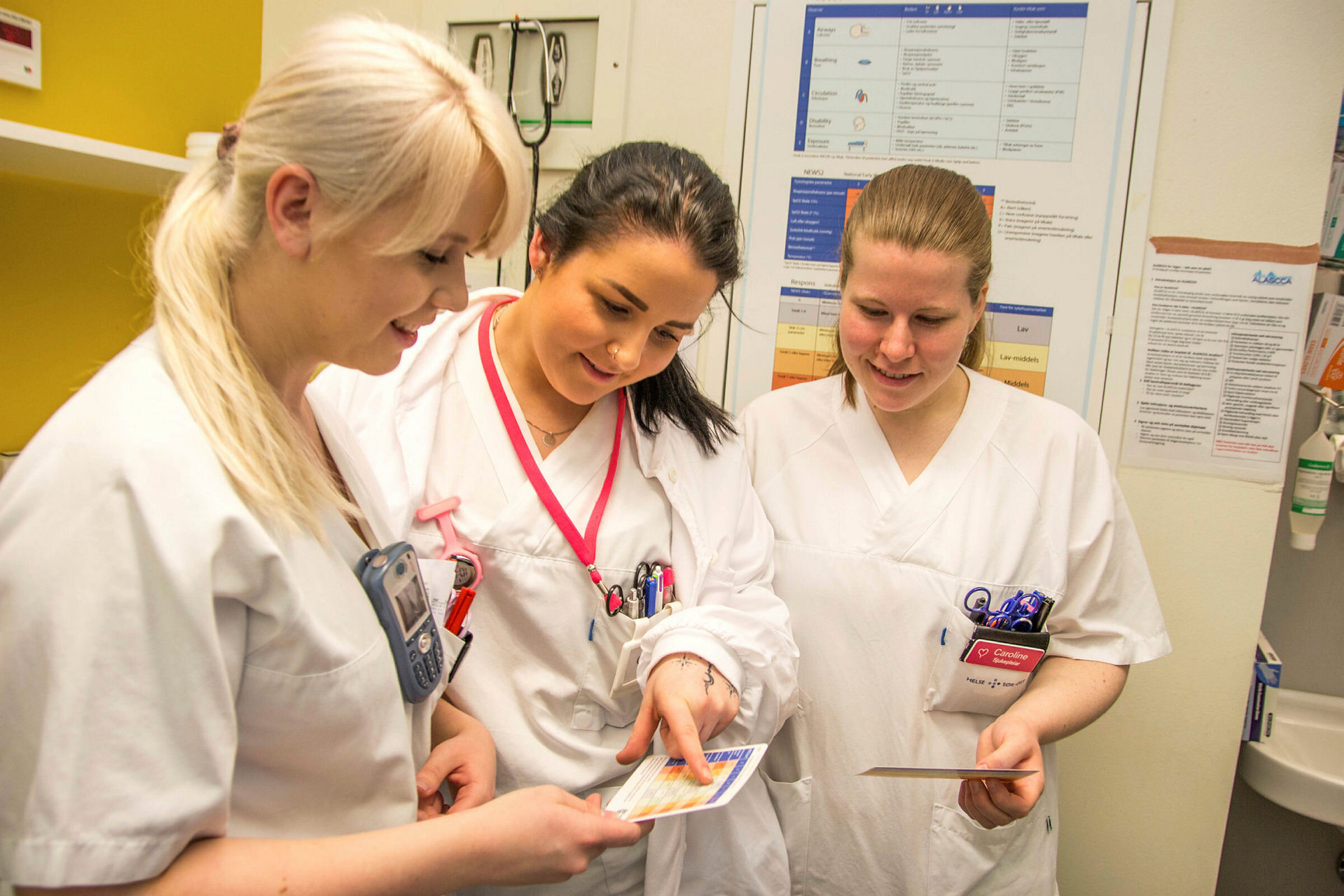 Bildet viser Ingrid Glenne, Gabrielle Lill Johnsen og
