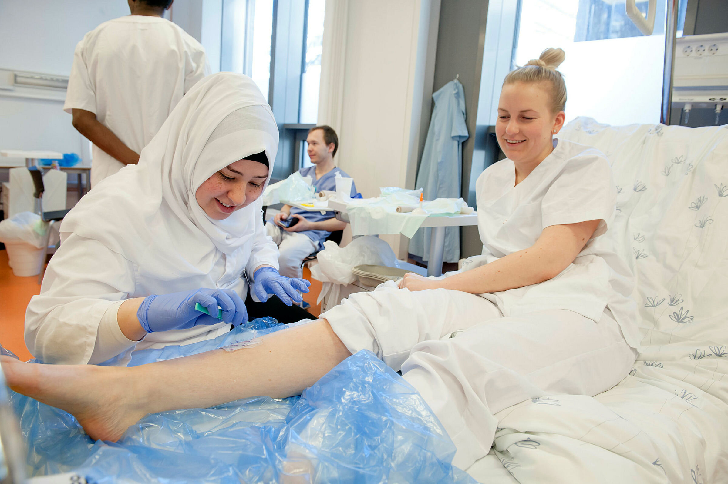 Bildene viser studenter fra Høgskolen i Oslo