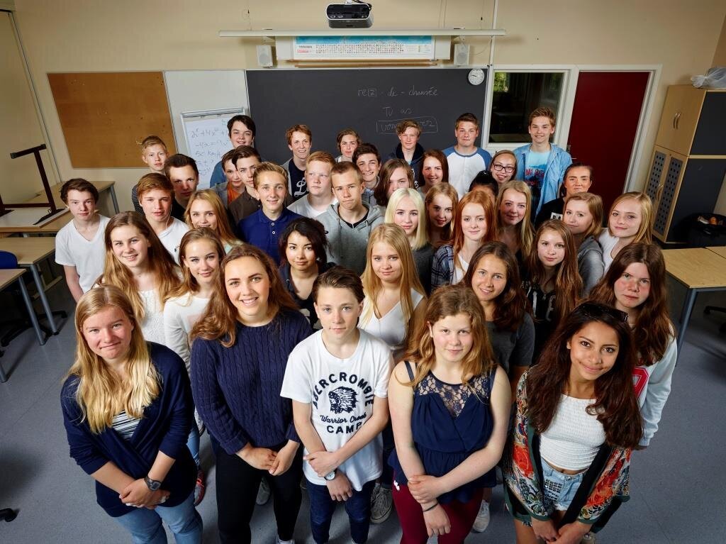 Skoleklasse Bilde av skoleklasse inne i klasserom