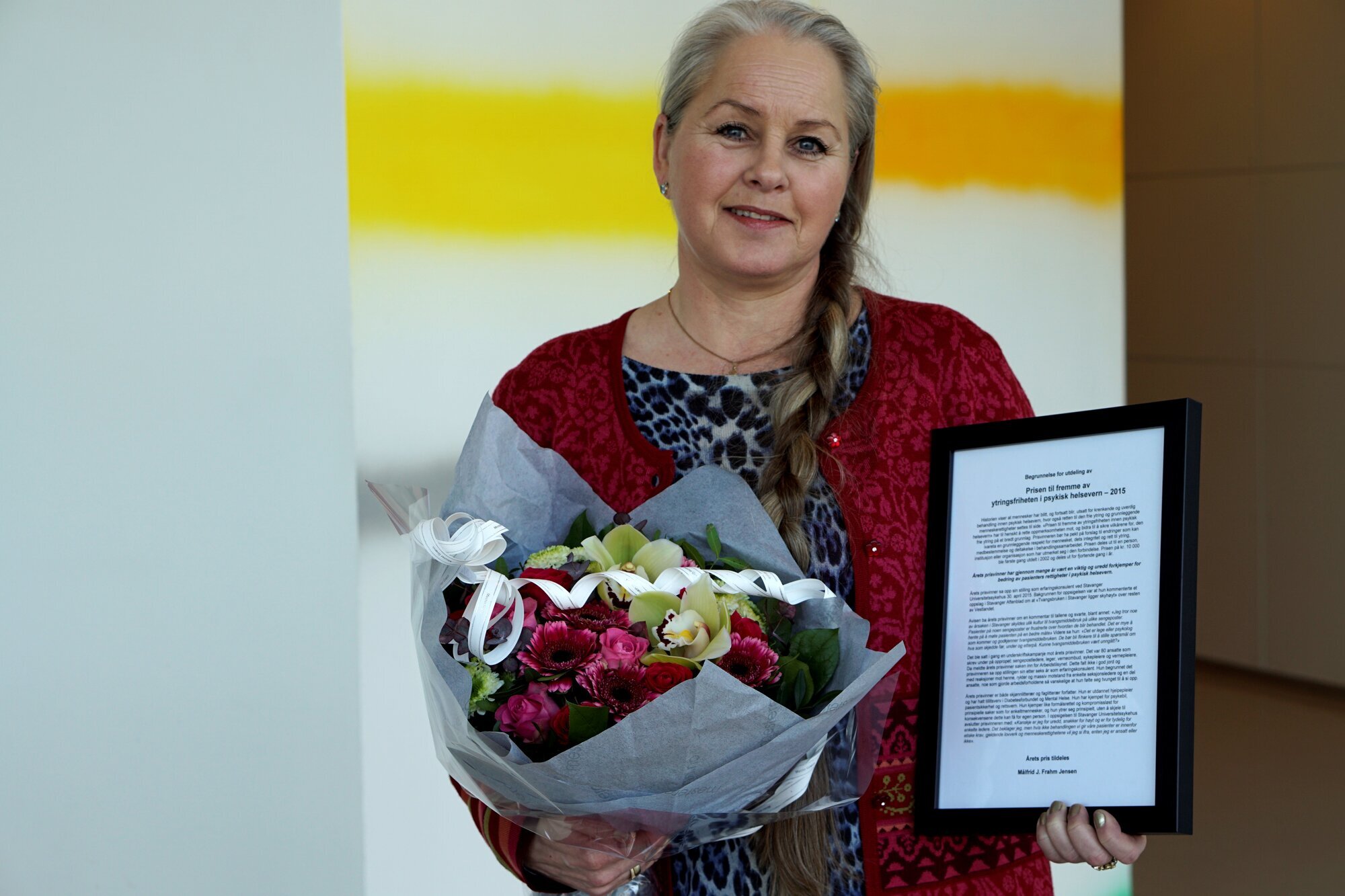 Målfrid J. Frahm Jensen, Ytringsfrihetsprisen Bildet viser Målfrid J. Frahm Jensen med diplom og blomster.