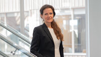 Bildet viser helsedirektør Cathrine M. Lofthus.
